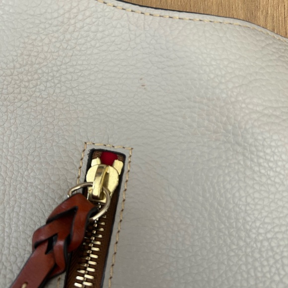 Dooney & Bourke White Leather Bag - Picture 6 of 9